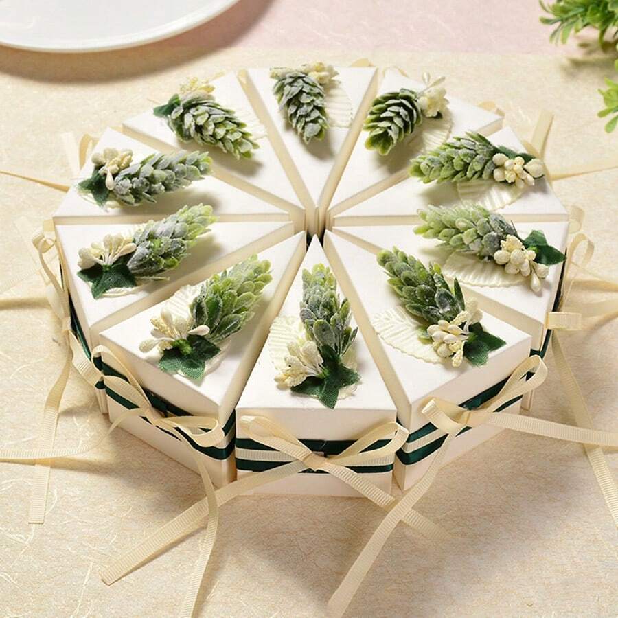 10 Pcs Christmas Cake Shape Gift Boxes Wedding Party Candy Boxes Triangle Candy Bag For Birthday Party Decor Supplies - Multicolor - View 1