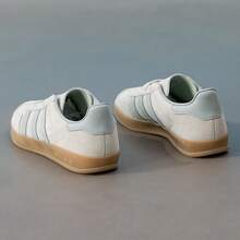 Adidas Sepatu Sneakers Low-Top Retro German Training Wanita Gazelle Terbaru - Abu-abu Hijau - View 6
