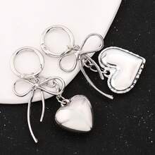 Y2K Minimalist Bow Heart‑Shaped Bag Charm Keychain Silver Metal Car Key Ring Backpack Accessory Women's Valentine's Day/Christmas Gift - Multicolor - View 5