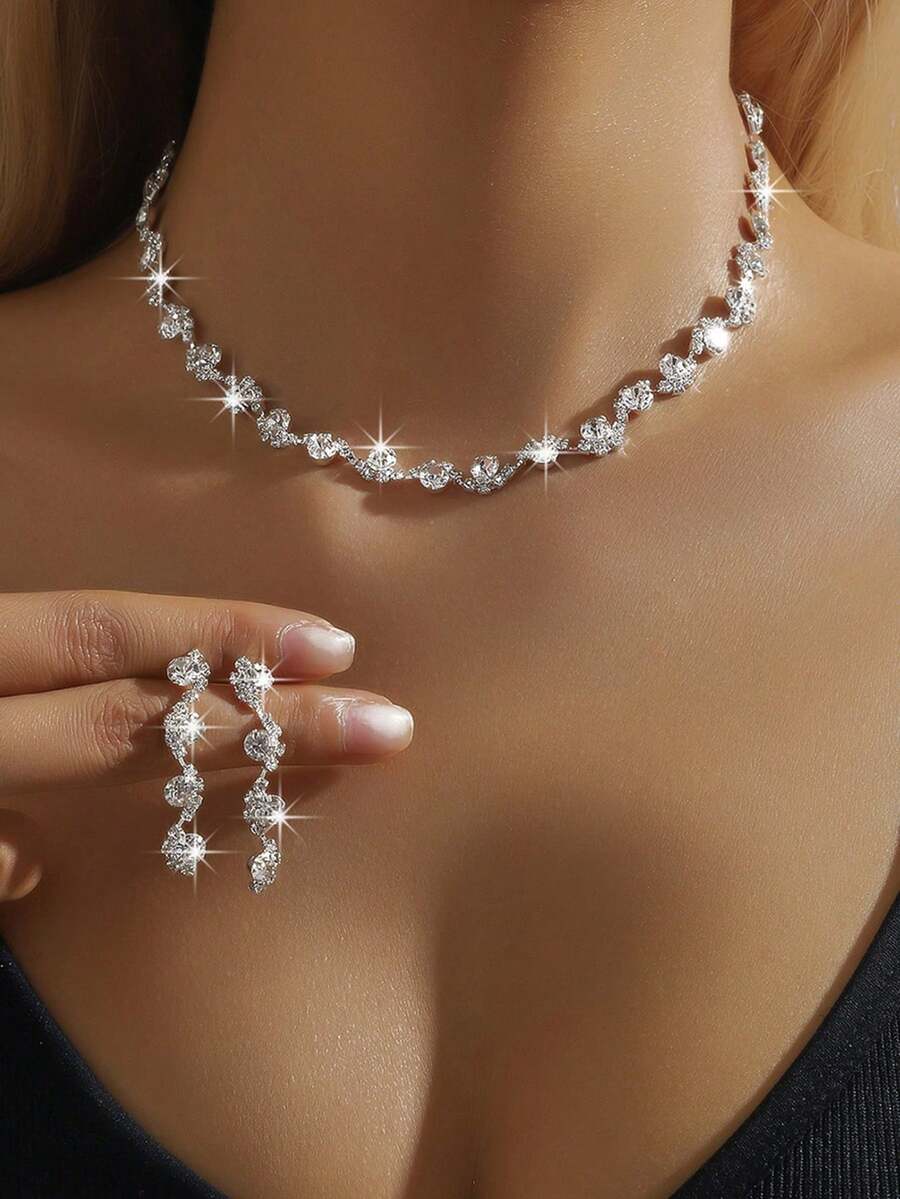 Set Perhiasan 3pcs Minimalis Kalung & Anting-Anting Bentuk Tetesan Air dengan Rhinestone, Cocok untuk Wanita, Acara Pernikahan, Ulang Tahun, Hari Jadi, Pesta - Perak - View 1