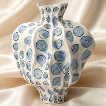 Acrylic Flat Handmade Pleated Blue Spotted Art Vase Decor, Suitable For B&B Soft Furnishing, Model Home Staging, Cafe Decoration, Home Desktop Ornament, Artistic Gift, Live Streaming Photography Prop - 1PC - View 4