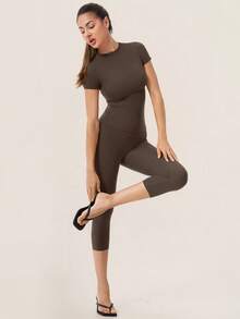TimeOff Women's One Set Solid Color Round Neck Short Sleeve Slim Fit Butt-Lifting Mid-Length Pants Sports Set - Coffee Brown - View 10