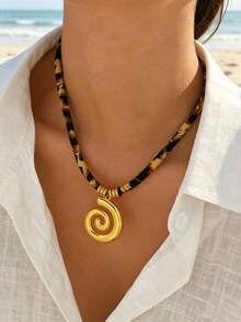 1pc Bohemian Vintage Leopard Print Rope & Metal Seashell Pendant Necklace, Fashionable Minimalist Elegant Chic Style, Suitable For Women's Daily, Beach, Date, Any Occasion - Gold - View 1