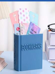1 buah Pembatas Buku & Pengatur Meja Cetak 3D, Pembatas Buku Berbentuk Buku Klasik, Cocok untuk Hadiah Natal, Ulang Tahun, Guru, Bahan Plastik yang Dicat Semprot dengan Rak Penyimpanan, Dapat Digunakan untuk Dekorasi Meja Belajar, Dekorasi Kantor, dan Pajangan Buku - MultiWarna - View 2