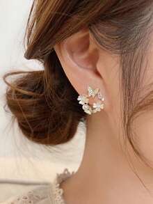 1 Pasang Anting Tusuk Minimalis Elegan Berkilau Berlian Imitasi Mutiara Bunga Kecil Gaya Baru Peri Kupu-kupu Indah Gaya Keren untuk Anak Perempuan Perhiasan Fashion - MultiWarna - View 6
