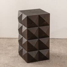 60CM Height Three-Dimensional Embossed Pattern Design Retro Side Table Retro Wooden Nightstand Brown,No Assembly Required - 棕色 - 查看 8