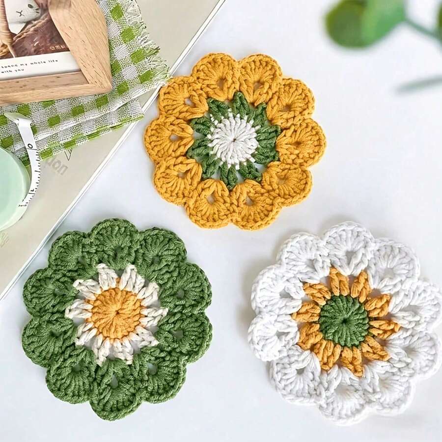 1pc/Set Handmade Crochet Floral Coaster, Suitable For Kitchen And Dining Table Decoration, Thickened Heat-Resistant Floral Table Mat, With Crochet Edge Decorative Fabric Heat Insulation Pad, Suitable For Hot Cups And Mugs, Country Style Dining Table Arrangement Accessory - Multicolor - View 1
