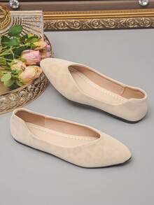 Wide Fit Slip-On Pointed Toe Women's Large Feet Wide Last Flat Shoes Elegant Spring Autumn Summer Daily Wear Commute Leopard Print Ballet Flats - Beige Large Leopard Print - View 7