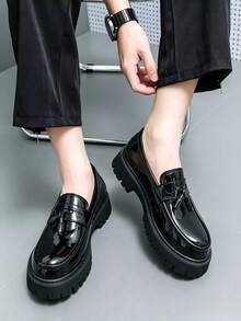 Men's Versatile Business Casual Thick Sole Height-Increasing Slip-On Black & White Colorblock Loafers - Glossy Black - View 3