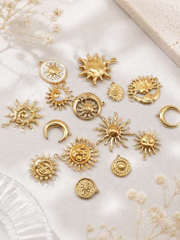 15pcs 18K Gold Plated Enamel Large Sun, Vortex, Sunflower, Moon, Star, Face Shaped Pendant Set, Ramadan Holiday Moon Star DIY Charms For Necklace, Bracelet, Anklet, Earrings Accessories