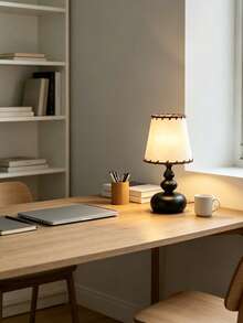 1 buah Lampu Meja Dekoratif Minimalis Premium Kreatif Retro Gaya Ins Modern Bertenaga USB, Cocok untuk Dekorasi Kamar Tidur, Samping Tempat Tidur, dan Meja. - Hitam - View 6