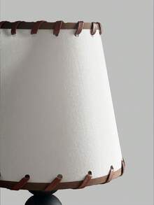 1 buah Lampu Meja Dekoratif Minimalis Premium Kreatif Retro Gaya Ins Modern Bertenaga USB, Cocok untuk Dekorasi Kamar Tidur, Samping Tempat Tidur, dan Meja. - Hitam - View 2