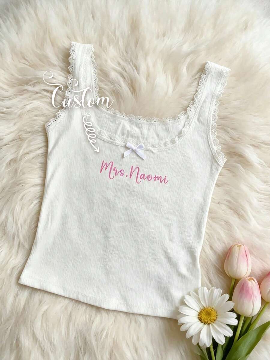 個性化刺繡蕾絲背心,客製刺繡莫代爾背心,新娘婚前派對禮物、訂婚禮物、單身女派對、新婚太太背心 - 彩色 - 查看 1