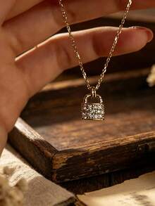 1pc New Full Rhinestone Small Lock Pendant Necklace For Women, Minimalist Elegant Luxury High-End Niche Design, Sweet Cute Daily Wear - Lock Necklace - View 2