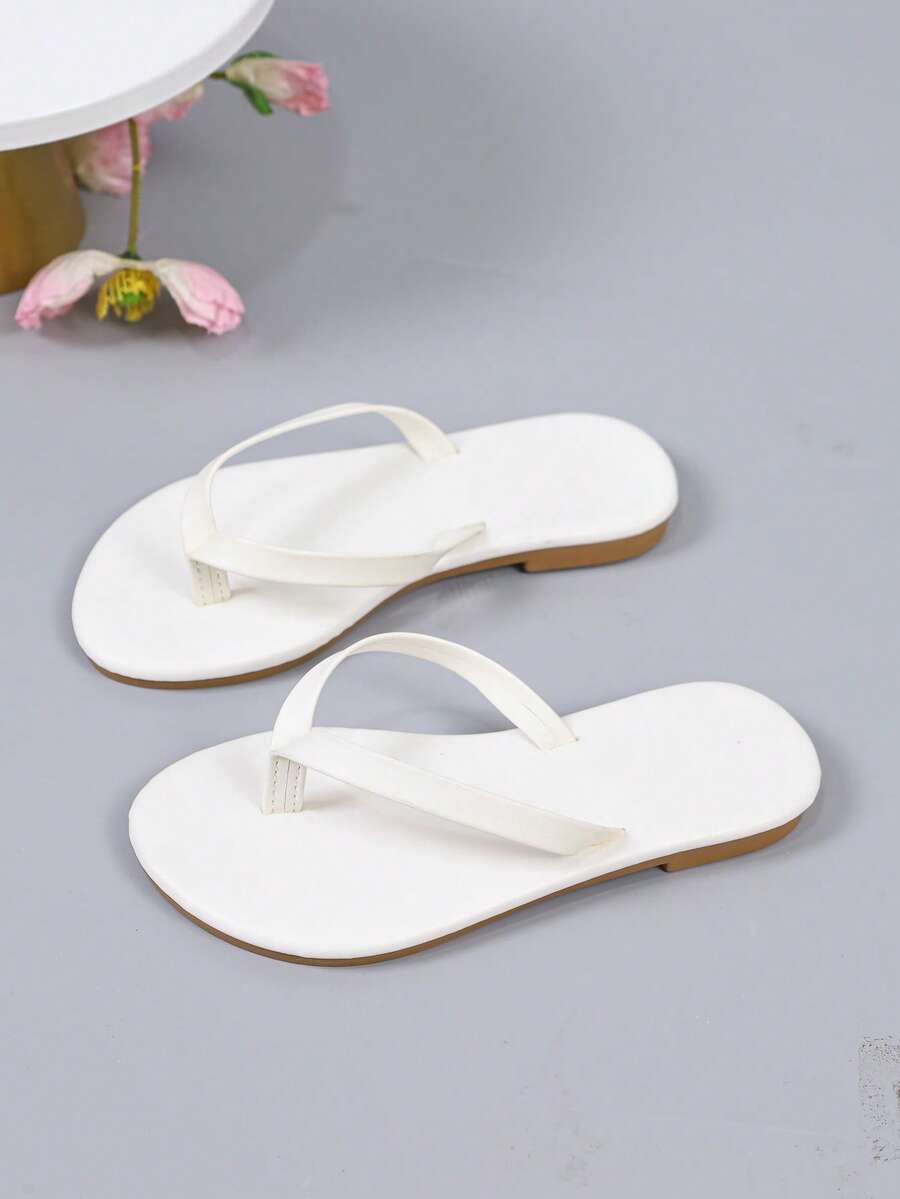 White Solid Color Kids Flip Flop Sandals, Minimalist Thin Strap Flat Sole, Daily Indoor/Outdoor Wear, Girls Slip-On Flip Flops