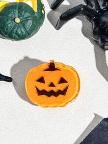 Halloween Acrylic Shark Catch Clip, Funny Pumpkin Ghost-Shaped Hair Clips, Ladies' Dark Wind Holiday Party Hair Tresses Catch Clip. - Multicolor - View 11