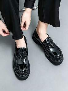 Men's Versatile Business Casual Thick Sole Height-Increasing Slip-On Black & White Colorblock Loafers - Glossy Black - View 7