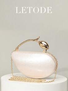 New Personalized Rose-Shaped Acrylic Handbag, Suitable For Parties, Romantic Weddings, Spring/Summer Chain Shoulder Bag, Bridal Bag, Formal Ball Clutch, Elegant Evening Bag, Perfect For Parties, Weddings, Balls, Dinners, Matches Perfectly With Holiday Party Dresses, Evening Gowns, Sequin Dresses, Essential Wedding Accessory For Women's Parties, Graduation Ceremonies, Balls - Beige - View 4