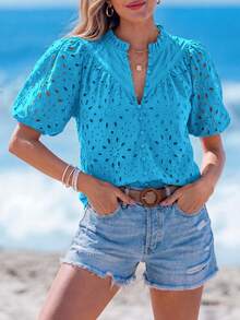 PRETTYGARDEN Women's Summer Clothes Tops Fashion Casual Short Sleeve V Neck Buttons Hollow Eyelet Lace Embroidered Blouses Shirts Festival  Beach Vacation - 湖藍色 - 查看 3