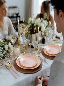 50/20/10pcs Transparent Gold Rim Plates, 7.5 Inch/10.25 Inch Reusable Plates, Food Trays, Fruit And Snack Plates, Dessert And Salad Plates, Multi-Functional Tableware Suitable For Parties, Weddings, Birthdays, Picnics, Holiday Events, Easy To Clean - View 9