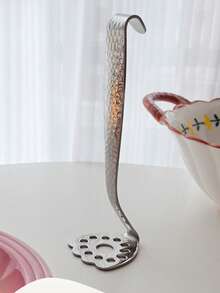 1pc Stainless Steel Potato Masher Kitchen Tool - Silver - View 3