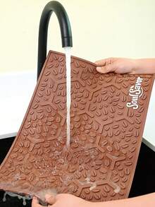 1pc Bar Drain Mat, Black Bar Mat, Coffee Bar Soft Rubber Heat-Insulating Mat, PVC Material, Non-Slip Cocktail Service Splash Guard Mat, Bartender Use, Coffee Bar Mat Accessory, Suitable For Home Kitchen - Mocha Brown - View 7