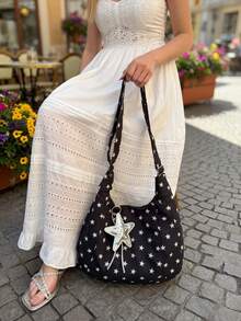 Black Background White Star Print One Shoulder Gym Bag, Lightweight And Easy To Carry For Daily Use, Can Store Toiletries, Sports Apparel And Other Fitness Gear, Paired With Star Pendant For An Exquisite And Eye-Catching Look, Versatile Style Suitable For Gym Workouts, Yoga Practice, Short Trips And Daily Shopping - Multicolor - View 7