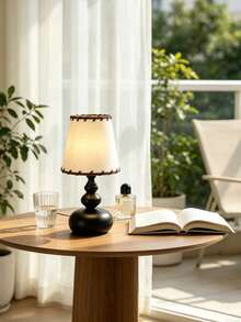 1 buah Lampu Meja Dekoratif Minimalis Premium Kreatif Retro Gaya Ins Modern Bertenaga USB, Cocok untuk Dekorasi Kamar Tidur, Samping Tempat Tidur, dan Meja. - Hitam - View 7