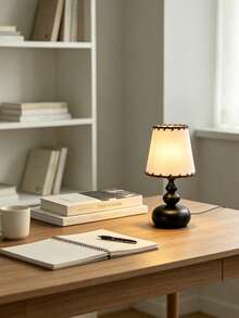 1 buah Lampu Meja Dekoratif Minimalis Premium Kreatif Retro Gaya Ins Modern Bertenaga USB, Cocok untuk Dekorasi Kamar Tidur, Samping Tempat Tidur, dan Meja. - Hitam - View 8