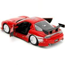 Jada Toys Fast & Furious Dom's Maz-Da RX-7 1:32 Die-Cast Vehicle, Model Mobil Sport JDM Merah, Koleksi Mobil Balap Ikonik dari Film, Mainan Mobil Pajangan Detail, Hadiah untuk Anak Laki-laki, Penggemar Balap, dan Kolektor - MultiWarna - View 4