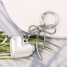 Y2K Minimalist Bow Heart‑Shaped Bag Charm Keychain Silver Metal Car Key Ring Backpack Accessory Women's Valentine's Day/Christmas Gift - Multicolor - View 6