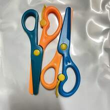 1pc Plastic Art Scissors Set, Ideal For Student DIY Paper Cutting, Portable Mini Scissors, Paper Cutting Scissors, No Hand Injury, Suitable For School Art Projects, Random Color - Multicolor Random - View 2