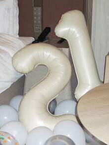 1/2pcs 40 Inch Large Cream Color Number Foil Balloons, Minimalist Premium Style, Suitable For Birthday Party Decoration, Anniversary, 100 Days Celebration, Festival And Event Decoration, Room Decor, Photography - 40 Inch Cream Digital - View 3