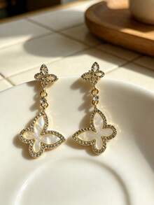 1 Pair Elegant Butterfly Design Earrings, Unique Versatile Earrings For Women - Gold - View 3