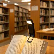 1件裝白色護眼充電式書燈，便攜可折疊夾式閱讀燈，亮度可調，耐用小巧，超亮無級調光 3 色溫便攜夾式檯燈，適合床頭閱讀、宿舍閱讀燈，輕量夾式燈，適合送給兒童、書迷、同學、朋友的生日與畢業季禮物 - 黑色摺疊夾書燈 - 查看 7