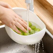 1 Multi-Functional Plastic Rice Washing Bowl, Can Be Used As A Rice Washing Bowl, Vegetable Basket, Fruit Draining Basket - Suitable For Healthy Meal Preparation And Efficient Kitchen Use, Practical Kitchen Tool - Multicolor - View 7