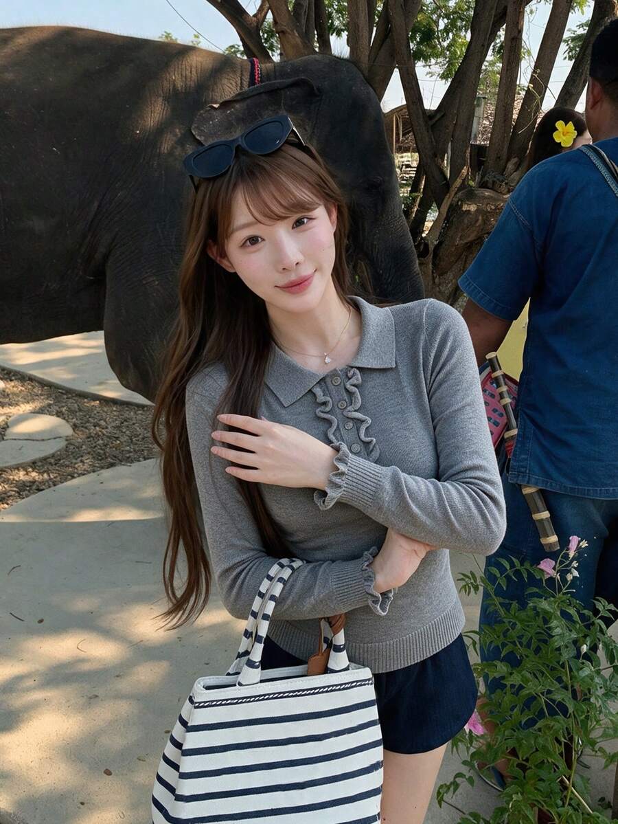 Sweater Rajut Lengan Panjang Kancing Kerah Polo Gaya Klasik untuk Wanita, Desain Musim Gugur/Dingin, Atasan Pelangsing - Grey - View 1