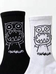 2 Pasang Kaos Kaki Setengah Betis Unisex Motif Huruf Monster Grafiti Hitam Putih - MultiWarna - View 6