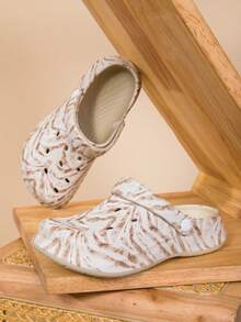 Unisex Clogs, All Season, Lightweight, Non-Slip, Quiet, Multi-Functional/Indoor/Outdoor Clogs - Khaki - View 3