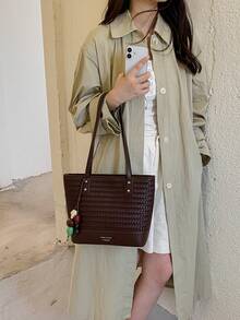 Woven Texture Versatile Shoulder Bag Women's 2026 Artistic Tote Bag Fashion Commute Handbag With Pendant - Coffee - View 4