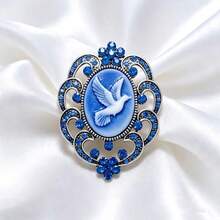 New Fashion Women's Vintage Blue Embossed Peace Dove Brooch, Luxury High-End Rhinestone Animal Pin, Unique Niche Design Suit Coat Dress Accessory Corsage - Silver - View 4