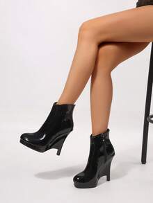 Red & Black Solid Color Commuter Side Zipper 2026 Mirror Wedge High Heels Holiday Winter - Black - View 1