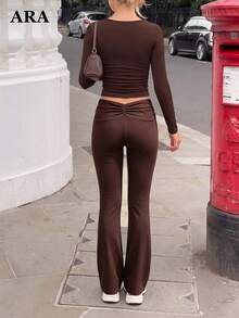 ARA Women's Autumn Brown 2 Pieces Set, V-Neck Long Sleeve Ruched Cropped Top and High-Waisted Long Sleeve Flare Pants, Back Ruched Detail Loungewear & Sportswear - Coklat - View 3