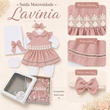 Saida de Maternidade Lavínia Com Caixa Para Bebê Menina 05 peças Roupas de Bebê - Nude - Visão 4