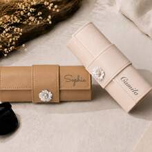 1pc Customized Name PU Leather Glasses Case, Women's Portable Eyewear Storage Bag, Pearl Flower Decoration Minimalist Style, Cylindrical Hard Shell Design, Anti-Pressure Anti-Scratch Protection, Travel Glasses Protective Cover, Women's Gift, Suitable For Wedding Bridesmaid Gift, Birthday Holiday Gift, Daily Travel - Multicolor - View 6