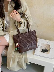 Woven Texture Versatile Shoulder Bag Women's 2026 Artistic Tote Bag Fashion Commute Handbag With Pendant - Coffee - View 3