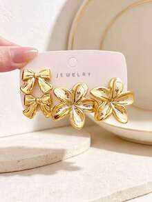 4-16pcs Women's Elegant Gold Stud Earrings Set, Exaggerated Large Five-Petal Flower, Bow, Shell, Conch Series Earrings Set, Made Of ABS Resin Material With High Color Retention Gold Plating Process, Resistant To Fading, Friendly To Sensitive Ears, Suitable For Daily Commute, Dating, Vacation And Holidays - Gold - View 6