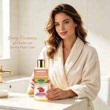 SUMIFANG 100ml Cranberry Women's Intimate Care Gel, Natural Plant Extract Formula, Cleanses Intimate Area, Eliminates Odor, Maintains PH Balance, Suitable For Daily Intimate Care - 100ml - View 5