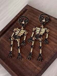 1 Pair Halloween Colorful Rhinestone Skeleton Frame Earrings, Dynamic Swinging Gothic Style Party Atmosphere For Women - Skull Frame  Earrings - View 4