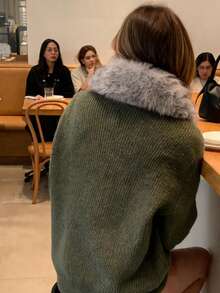 New Autumn/Winter Women's Casual Minimalist Contrast Color Faux Fur Collar Knit Cardigan Jacket - Green - View 3